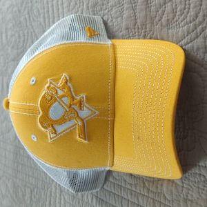 Fanatics branded Pittsburgh Penguins cap